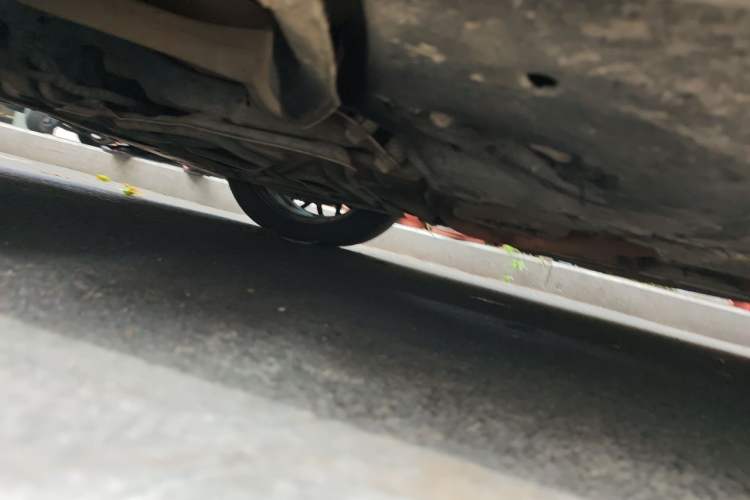 Used Audi A6L 2012 TFSI Standard Model Chassis Front Left