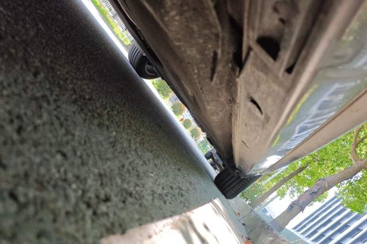 Used Audi A6L 2012 TFSI Standard Model Chassis Front Left