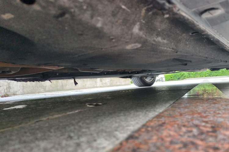 Used Audi A6L 2012 30 FSI Comfort Model Chassis Front Left
