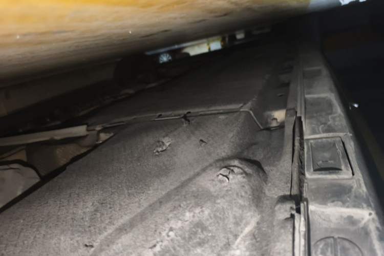 Used Audi A6L 2012 30 FSI Luxury Model Chassis Rear Left