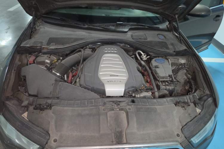 Used Audi A6L 2012 30 FSI Comfort Model Engine Bay