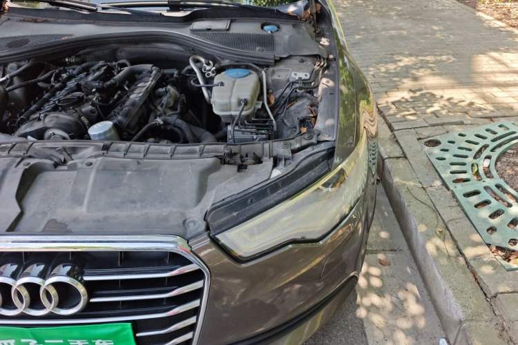 Used Audi A6L 2012 TFSI Standard Model Engine Bay Left