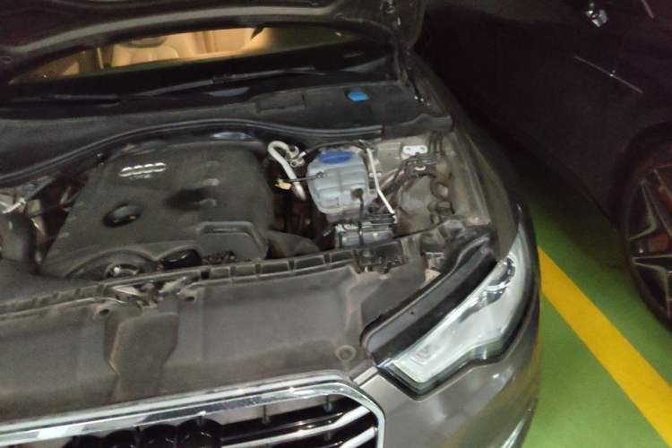 Used Audi A6L 2012 TFSI Standard Model Engine Bay Left