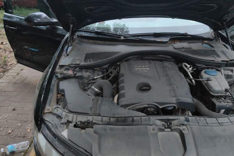 Used Audi A6L 2012 TFSI Standard Model Engine Bay Right
