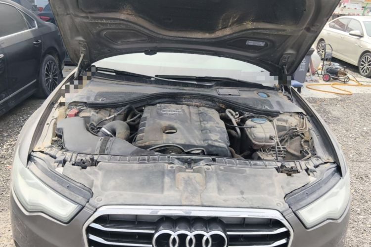 Used Audi A6L 2012 TFSI Standard Model Engine Bay