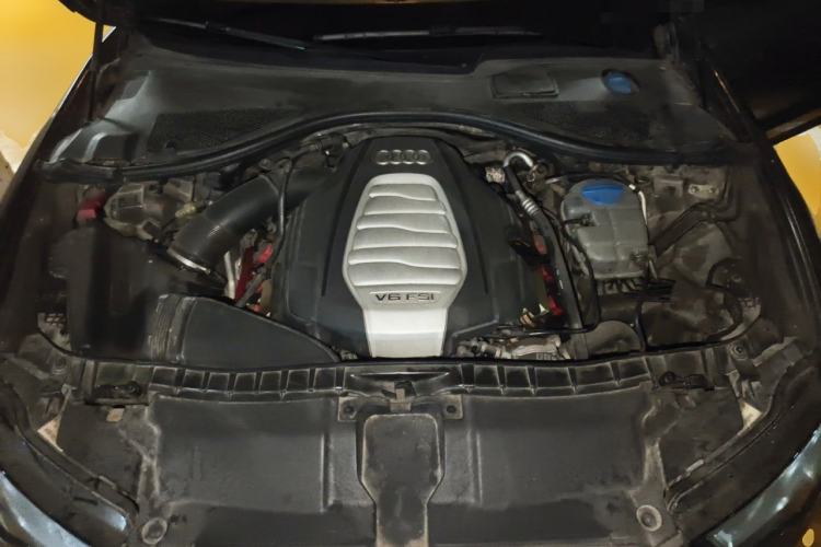 Used Audi A6L 2012 30 FSI Luxury Model Engine Bay
