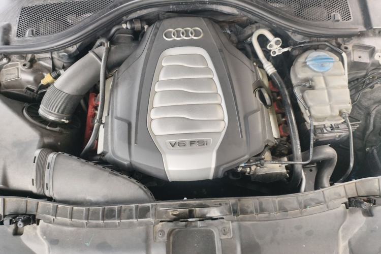 Used Audi A6L 2012 30 FSI Comfort Model Engine Bay