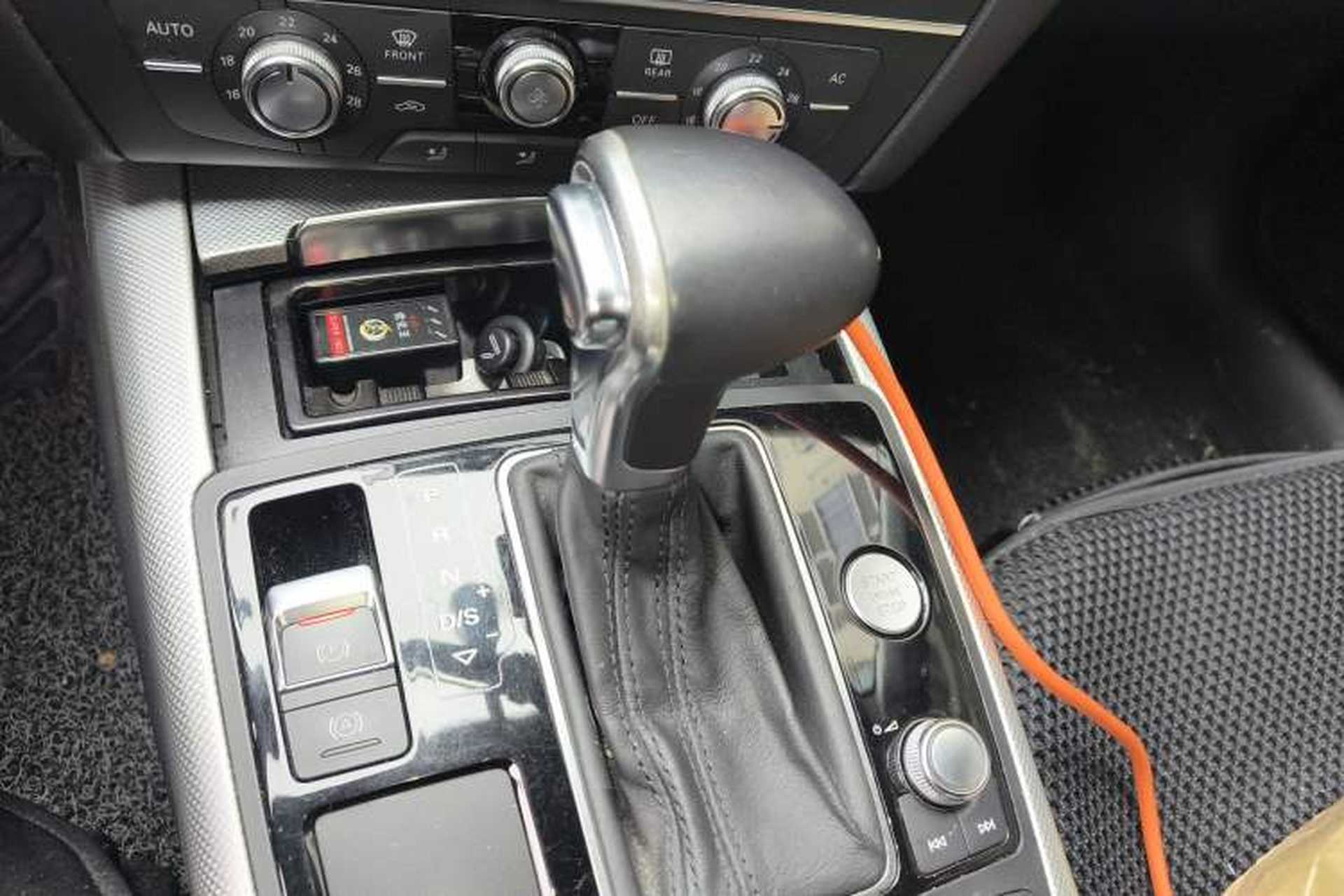 Used Audi A6L 2012 TFSI Standard Model Gear Lever