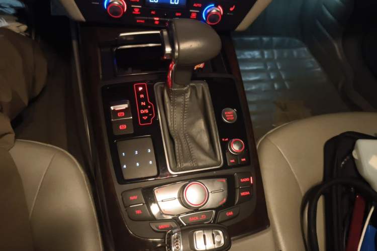 Used Audi A6L 2012 30 FSI Luxury Model Gear Lever
