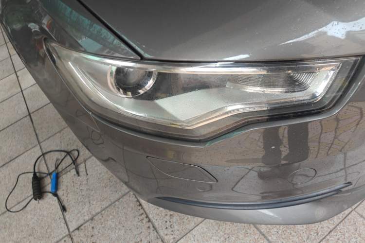 Used Audi A6L 2012 TFSI Standard Model Right Front Headlight