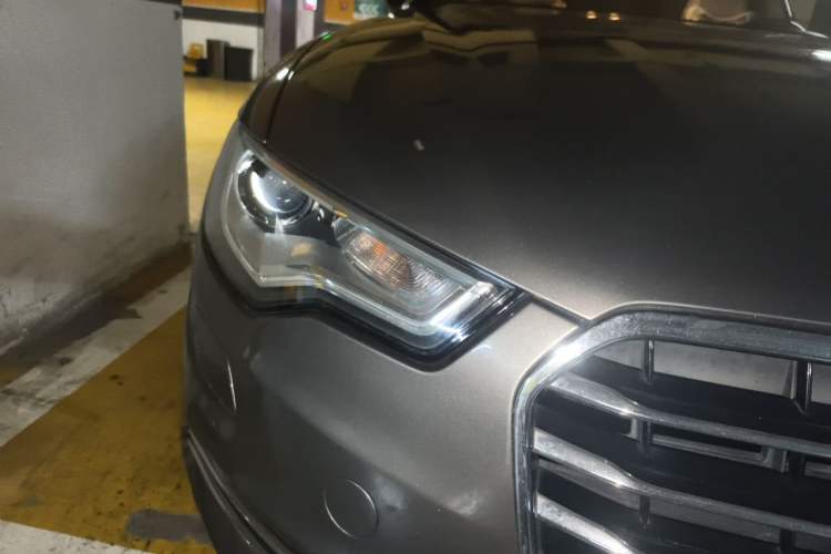 Used Audi A6L 2012 30 FSI Luxury Model Right Front Headlight