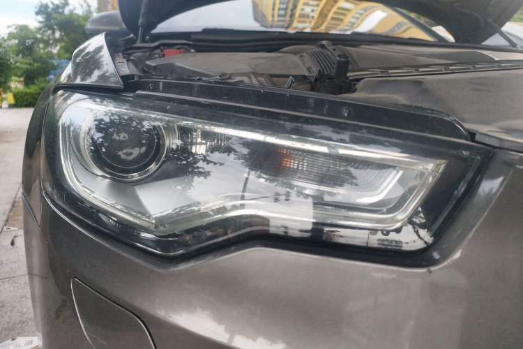 Used Audi A6L 2012 30 FSI Comfort Model Right Front Headlight