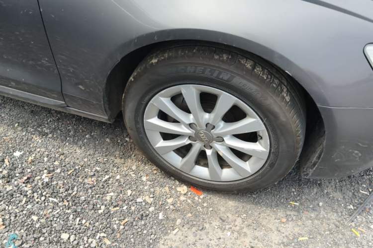 Used Audi A6L 2012 TFSI Standard Model Right Front Wheel Hub