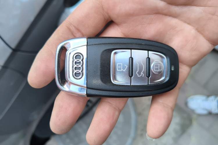 Used Audi A6L 2012 TFSI Standard Model Vehicle Key