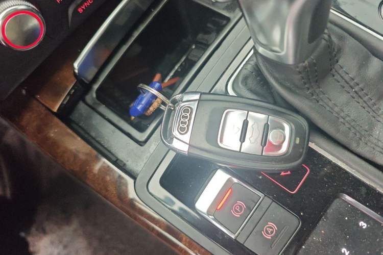 Used Audi A6L 2012 30 FSI Luxury Model Vehicle Key