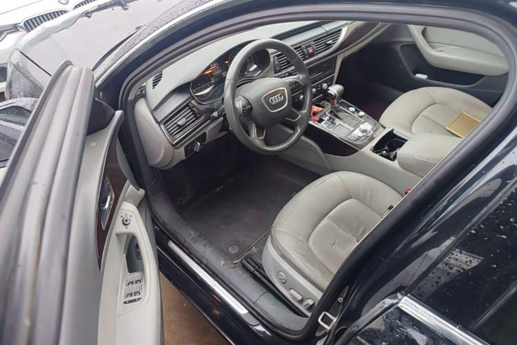 Used Audi A6L 2012 30 FSI Technology Edition Driver Seat