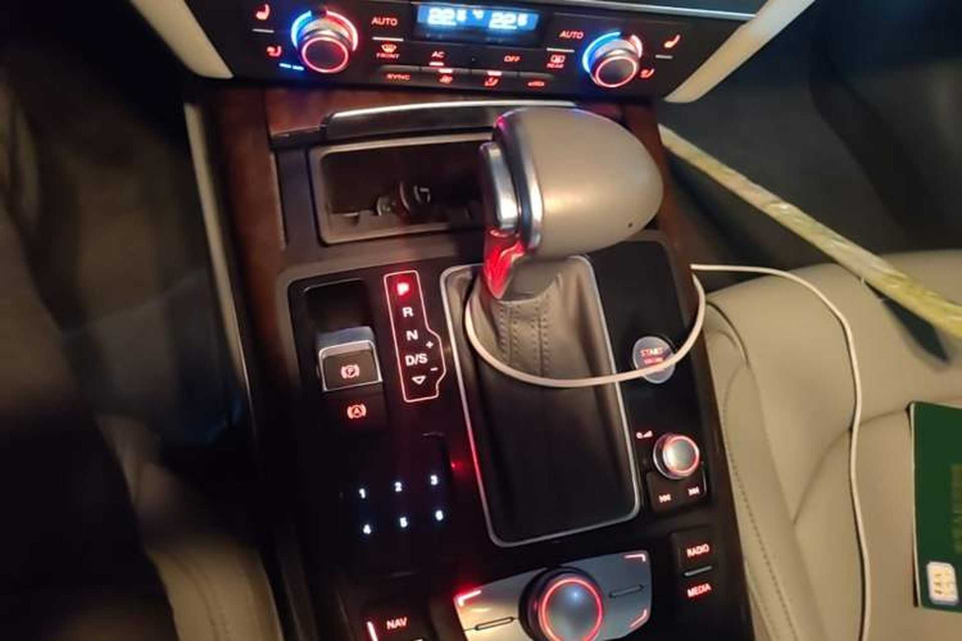 Used Audi A6L 2012 35 FSI Luxury Model Gear Lever