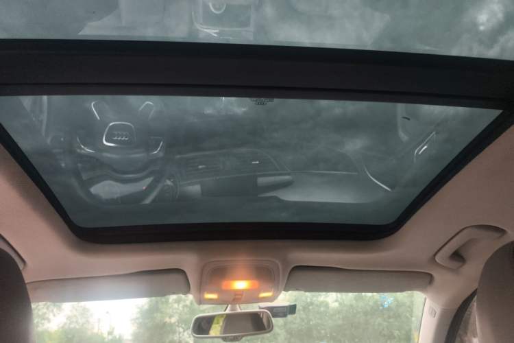 Used Audi A6L 2012 30 FSI Comfort Model Headliner