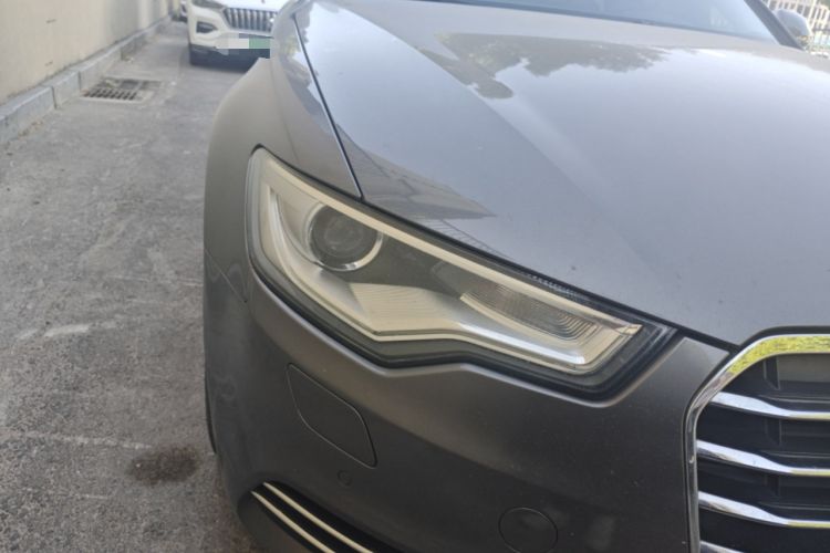 Used Audi A6L 2012 TFSI Standard Model Right Front Headlight