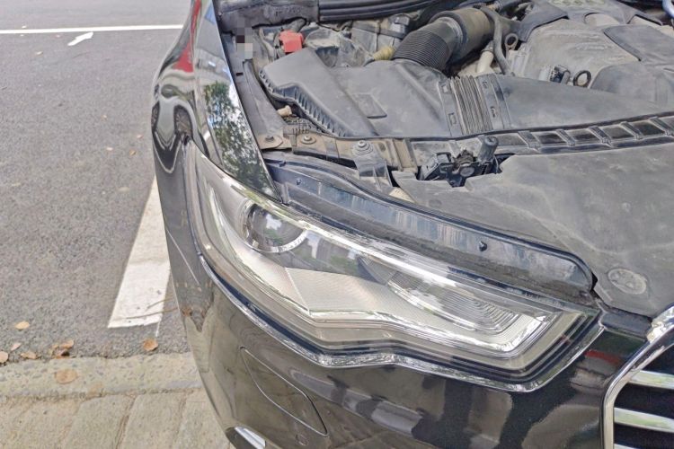 Used Audi A6L 2012 50 TFSI quattro Luxury Model Right Front Headlight