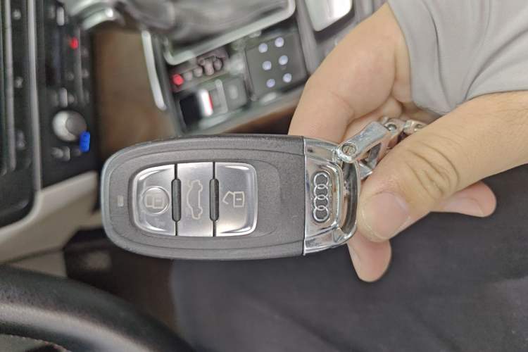 Used Audi A6L 2012 50 TFSI quattro Luxury Model Vehicle Key