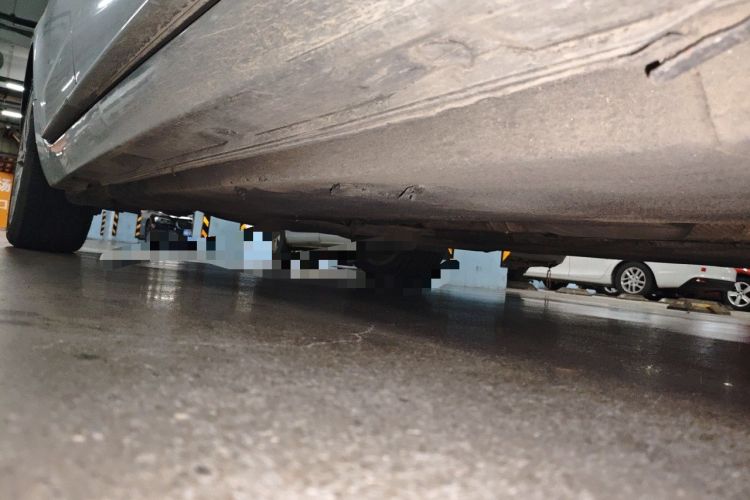 Used Audi A6L 2012 TFSI Standard Model Chassis Front Right