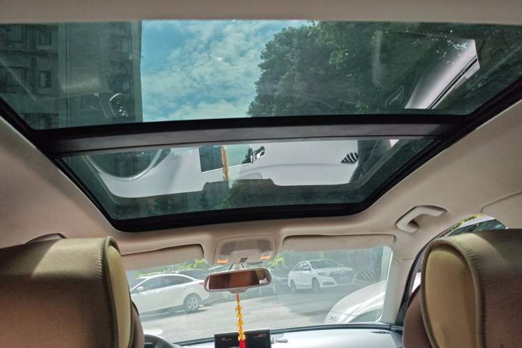 Used Audi A6L 2012 35 FSI Comfort Model Headliner