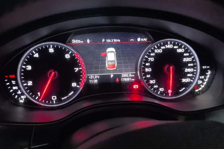 Used Audi A6L 2012 TFSI Comfort Model Instrument Cluster