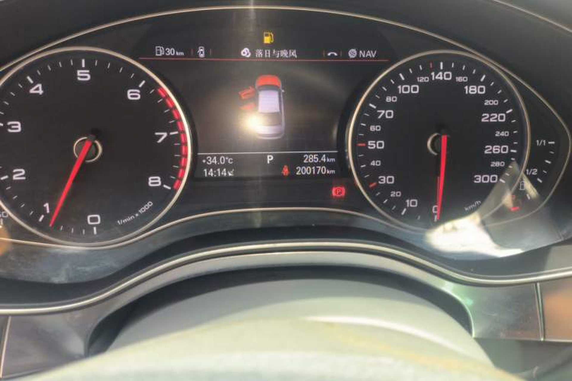 Used Audi A6L 2012 TFSI Standard Model Odometer Close Up