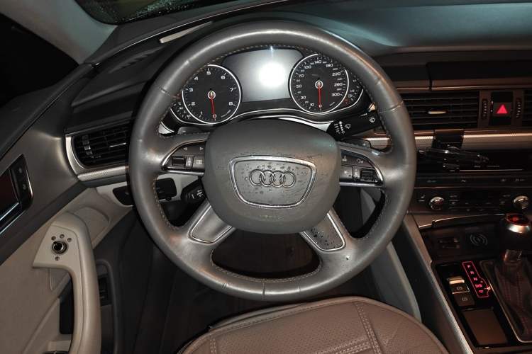 Used Audi A6L 2012 TFSI Comfort Model Steering Wheel