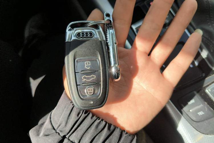 Used Audi A6L 2012 TFSI Comfort Model Vehicle Key