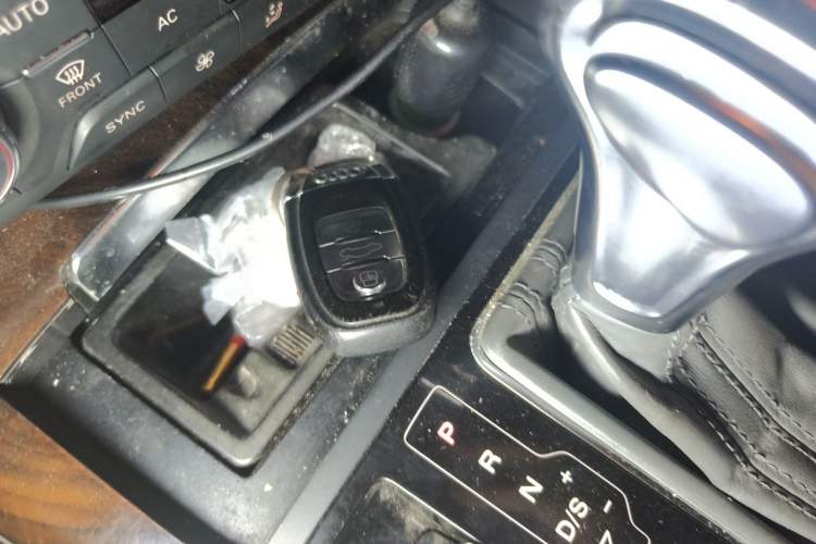 Used Audi A6L 2012 30 FSI Comfort Model Vehicle Key