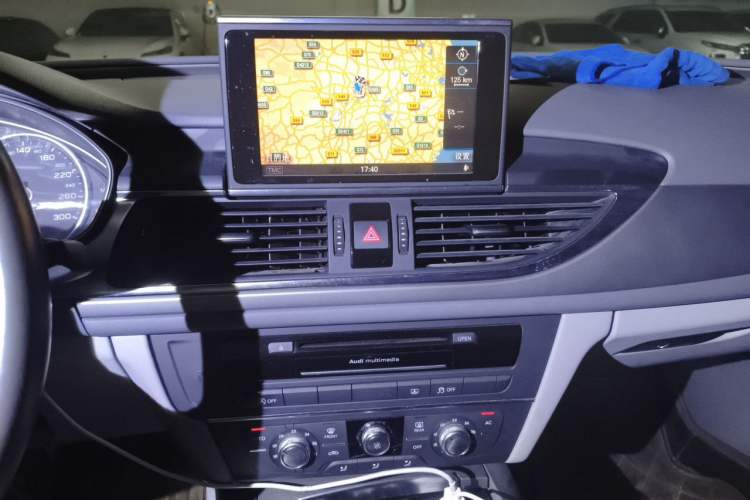 Used Audi A6L 2012 TFSI Manual Base Model Audio And AC Panel