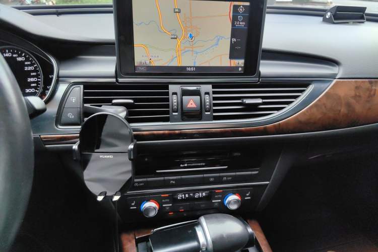 Used Audi A6L 2012 30 FSI Comfort Model Audio And AC Panel