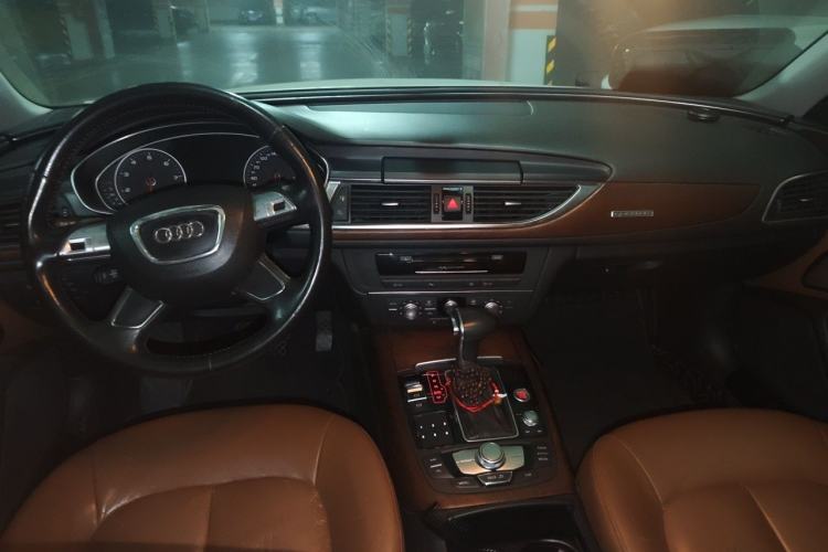 Used Audi A6L 2012 TFSI Standard Model Center Console