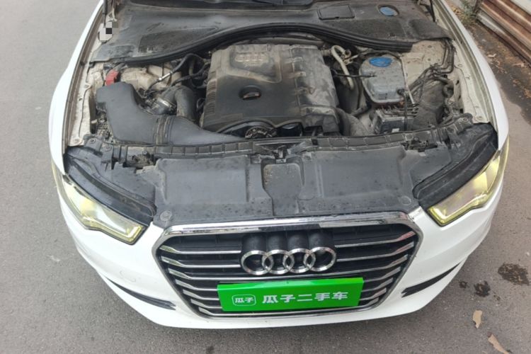 Used Audi A6L 2012 TFSI Standard Model Engine Bay