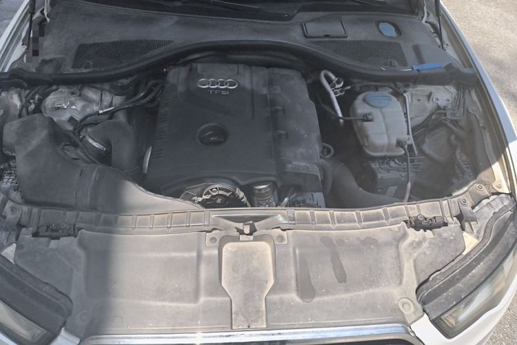 Used Audi A6L 2012 TFSI Manual Base Model Engine Bay