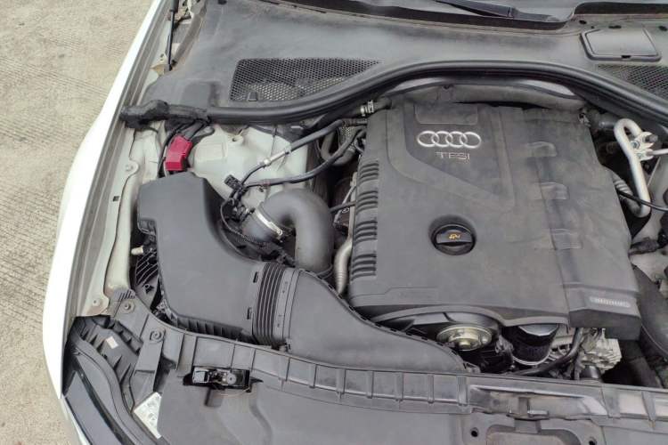 Used Audi A6L 2012 TFSI Comfort Model Engine Bay Right