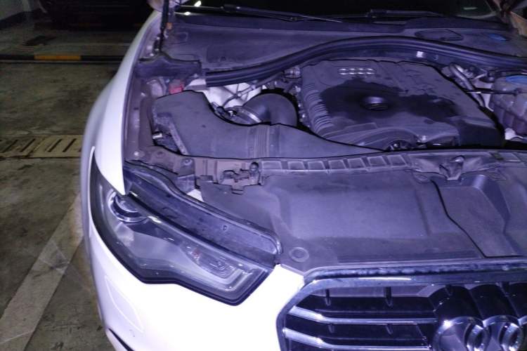 Used Audi A6L 2012 TFSI Comfort Model Engine Bay Right