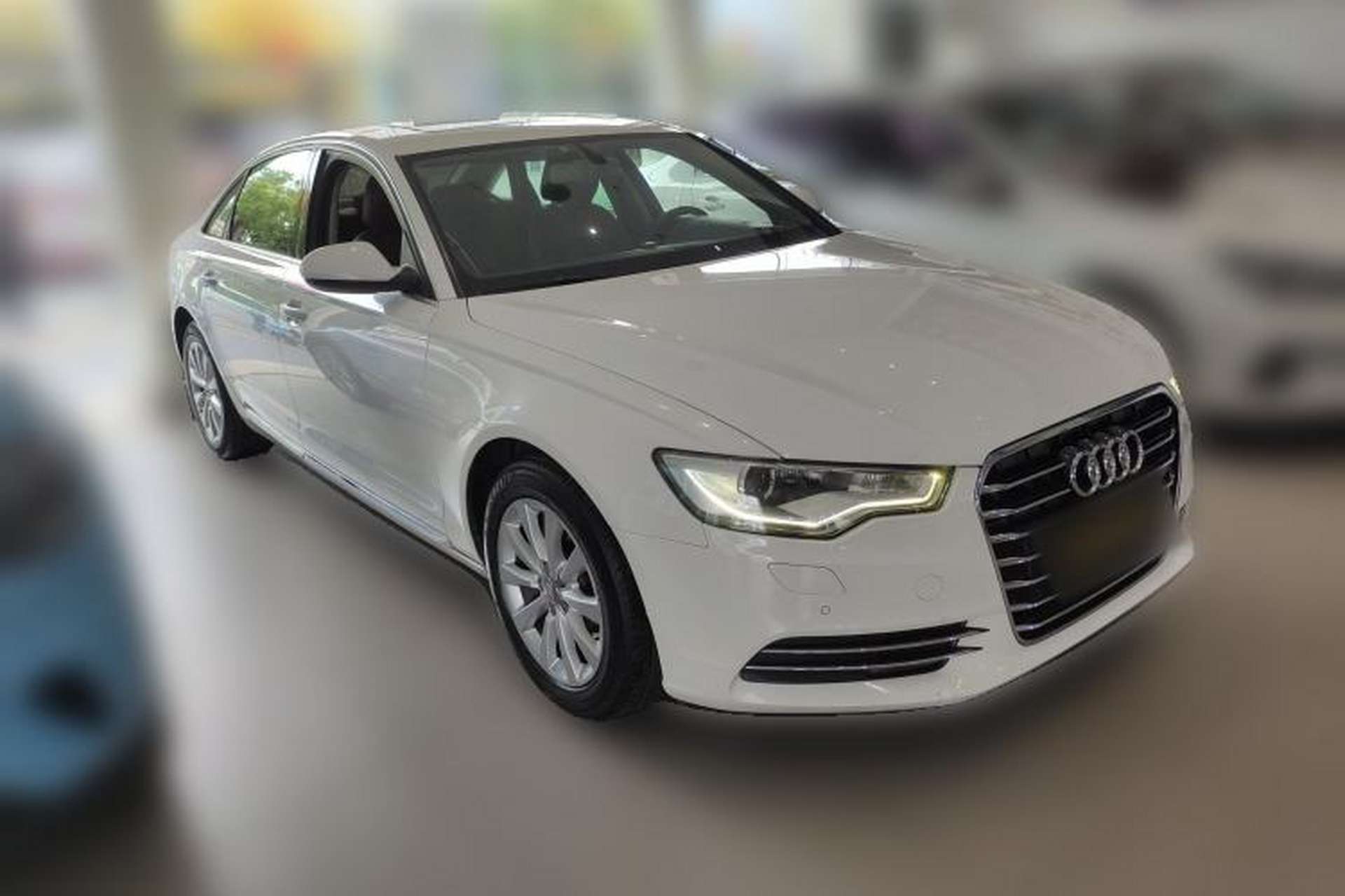 Used Audi A6L 2012 30 FSI Technology Edition Front Right 45 Deg