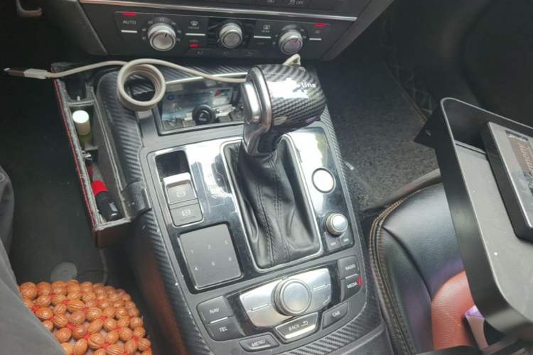 Used Audi A6L 2012 TFSI Standard Model Gear Lever