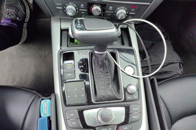 Used Audi A6L 2012 TFSI Comfort Model Gear Lever