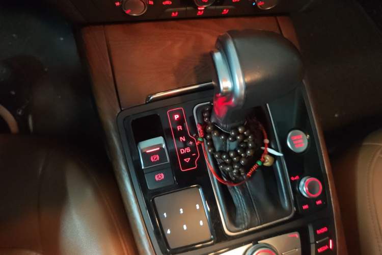 Used Audi A6L 2012 TFSI Standard Model Gear Lever