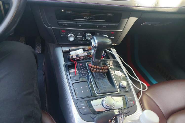 Used Audi A6L 2012 TFSI Standard Model Gear Lever