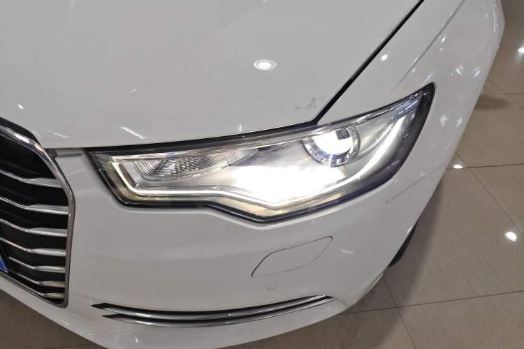 Used Audi A6L 2012 30 FSI Comfort Model Left Front Headlight