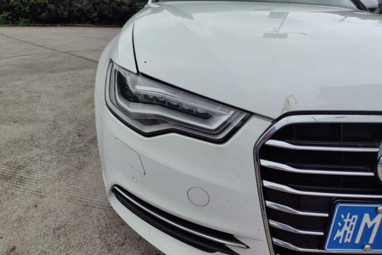 Used Audi A6L 2012 TFSI Comfort Model Right Front Headlight