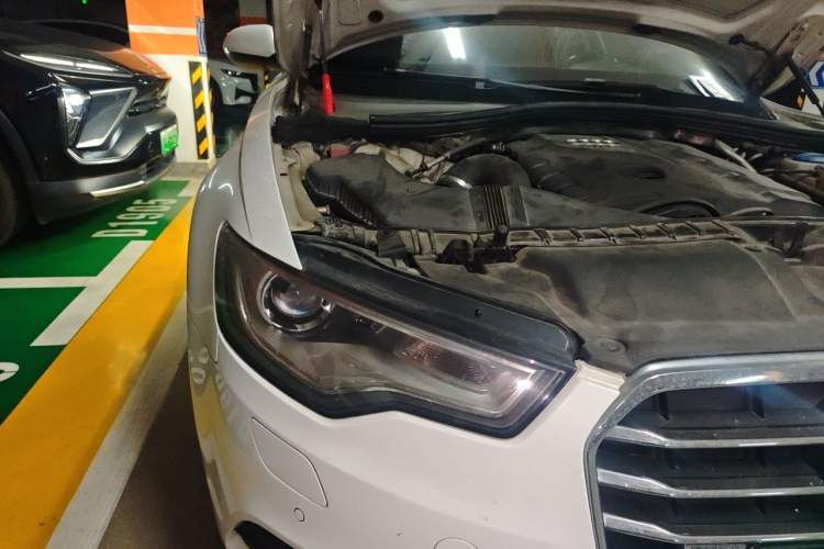 Used Audi A6L 2012 TFSI Standard Model Right Front Headlight