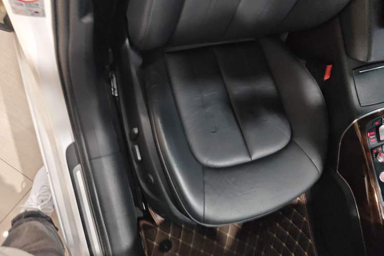 Used Audi A6L 2012 30 FSI Comfort Model Right Front Seat