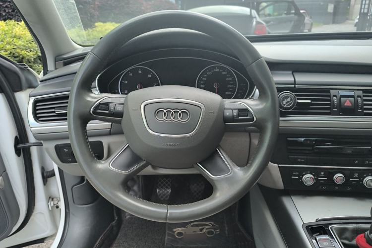 Used Audi A6L 2012 TFSI Manual Base Model Steering Wheel