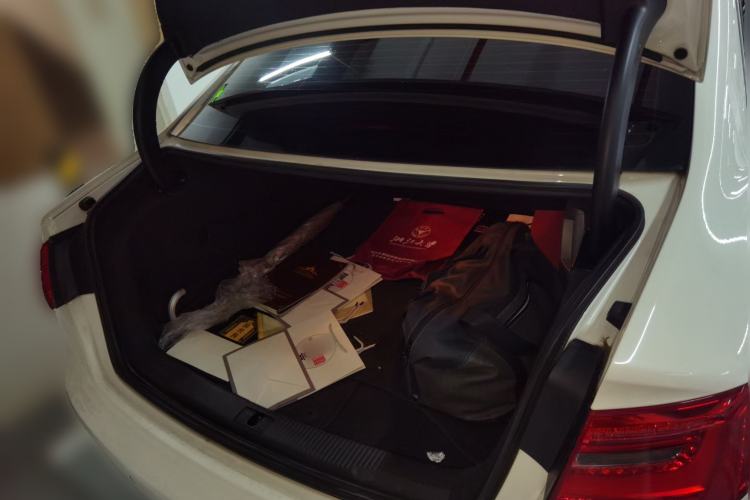 Used Audi A6L 2012 TFSI Standard Model Trunk